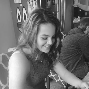 Meet your Posher, Erica